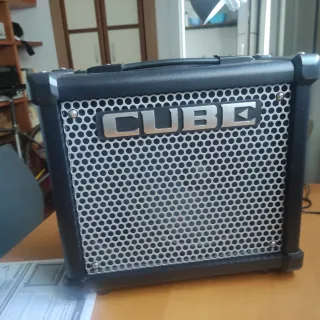 Amplificador Guitarra Roland CUBE-10GX