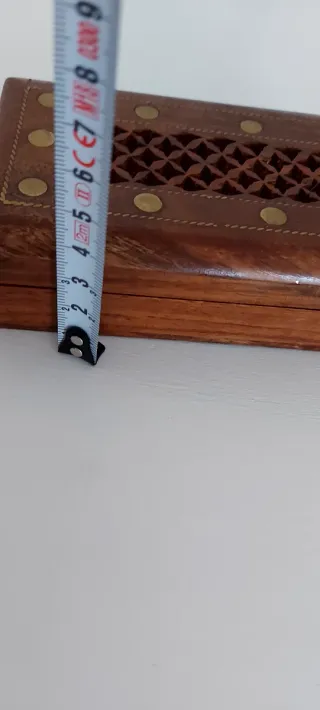 Caja de madera decorada