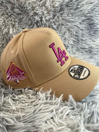 Gorra New Era 9Forty LA World Series 2024