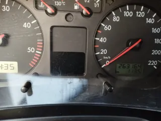 Volkswagen Golf 2000