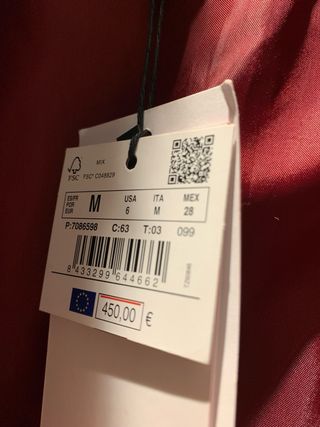 Capa ante, cuello piel de color granate (burdeos).