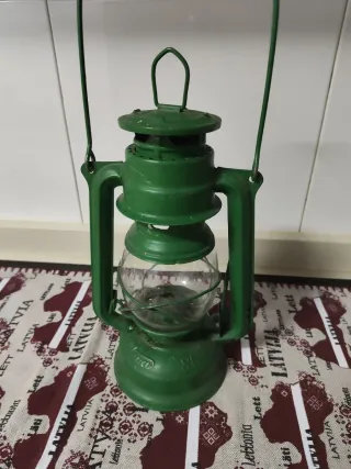 Farolillo antiguo verde vintage