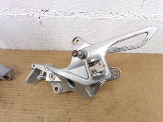 Soporte estribo BMW F800R S ST descanso estribera