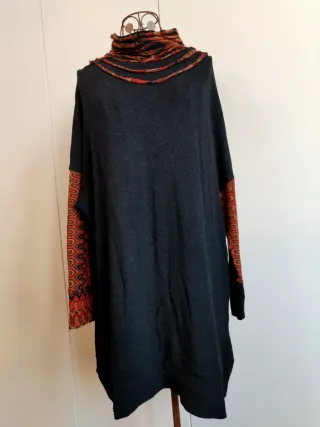 Maglia/miniabito collo alto fantasia