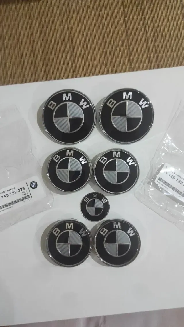 1 lote emblemas BMW CARBONO/
