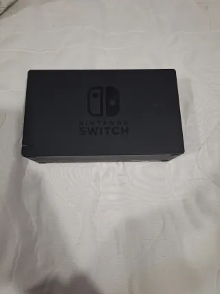 Nintendo Switch 1 con dock y funda