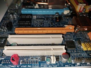 Placa Base Gigabyte GA-965P-DS4