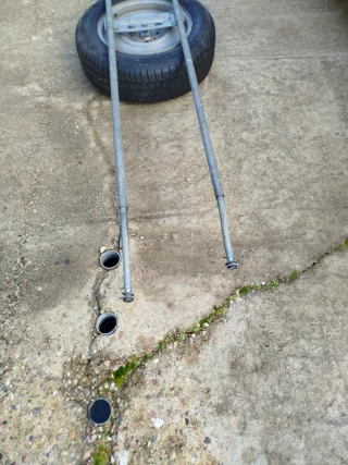 Soporte rueda repuesto caravana AL-KO