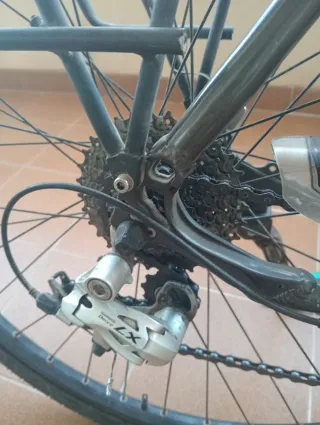 Bicicleta Raleigh Trekking. Rush hour 2.0 HS