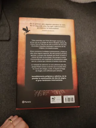 Alas de hierro (Empíreo 2)