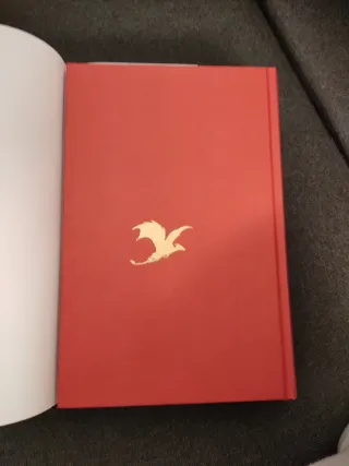 Alas de hierro (Empíreo 2)