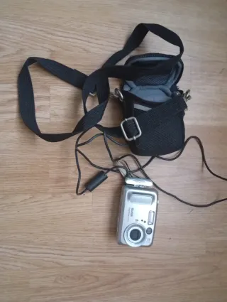 Cámara Digital Kodak EasyShare CX7330 Plata