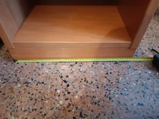 ¡!URGE!! Estantería de madera