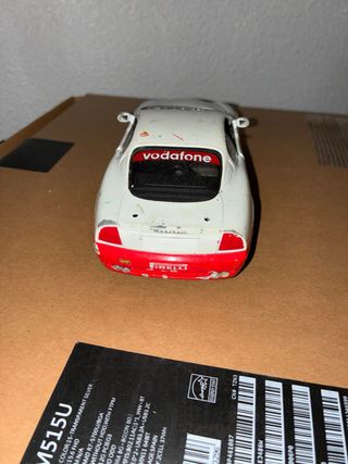Maserati Trofeo Burago 1:24 Vodafone para restaura