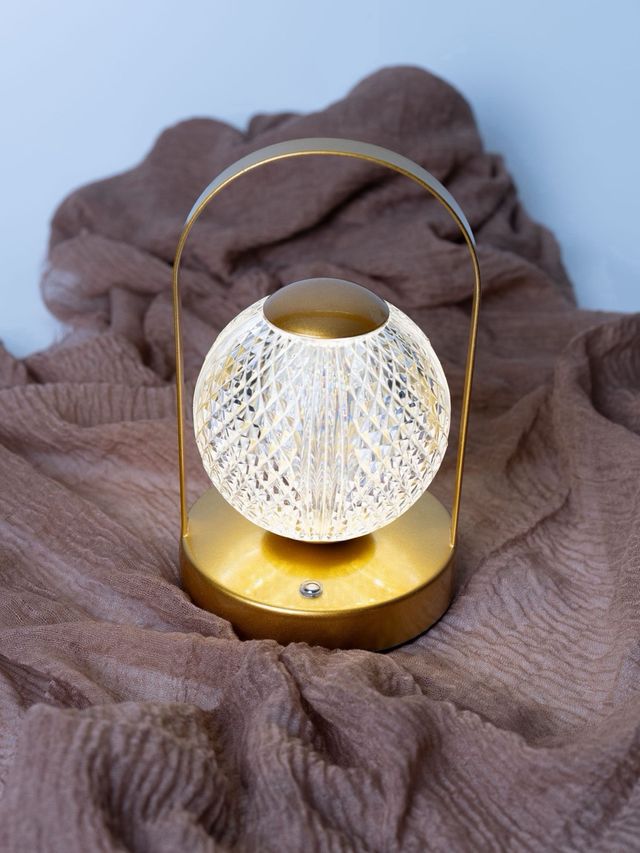 Lâmpada LED Tátil Regulável