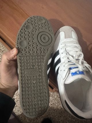 Adidas Samba Blancas y Negras