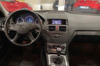 Mercedes Clase C   C 180 CGI Blue Efficiency Avantgarde