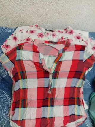 3 Camisetas Boteli Flores y Cuadros.todo 4€
