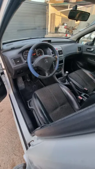 Peugeot 307 2001 2.0HDI 90cv Blanco