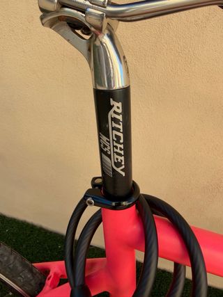 Bicicleta Aventon Fixie