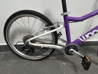 Bicicleta Morada WOOM 20 Talla 4