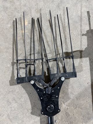 Vareador aceitunas a gasolina