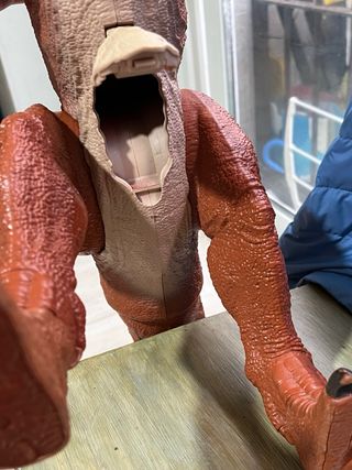 Carnotaurus Toro Supercolosal Mattel