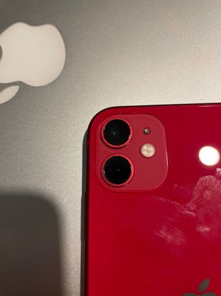 iPhone 11 Rojo