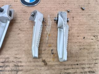 Estribo BMW K1300R K1200S F800R estribera descanso