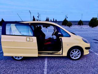 Peugeot 1007 2006