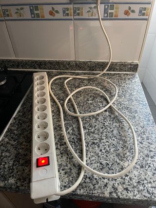 Regleta 10 enchufes con interruptor 3m