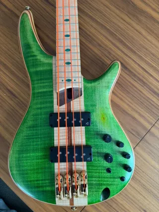 Bajo Eléctrico Ibanez SR4FMDX 1P-01 verde