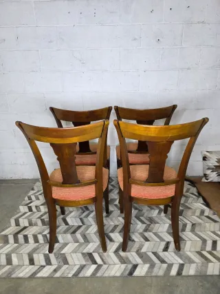 Lote 4 sillas madera clásicas y anaranjado