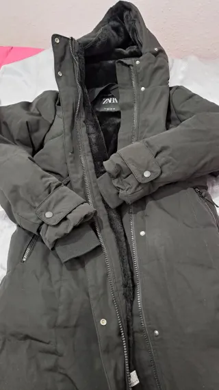 Chaqueta de invierno / Parka negra
