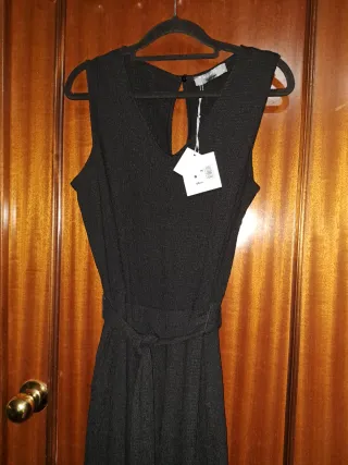 NUEVO!! Mono de Fiesta negro. OFERTA 3X2