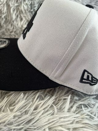 Gorra New Era LA World Series champions 2025