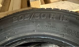 Neumáticos Michelin Energy Saver 205/60 R15. (4)