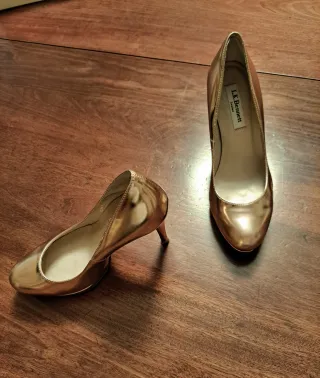 Zapatos de tacón LK Bennett (talla 37)