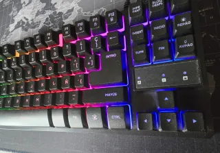Teclado Gaming Trust Negro