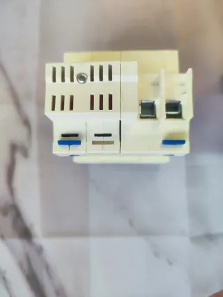 Interruptor Diferencial TOMZN