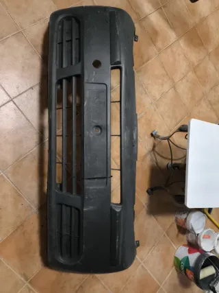 Paragolpes Delantero Renault Trafic II