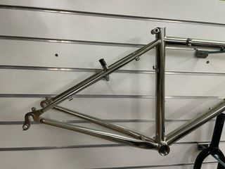 Cuadro y horquilla MTB