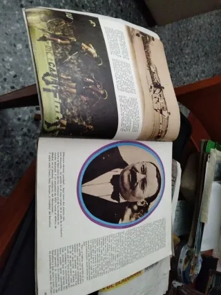 Revista Los Españoles sobre Futbol Club Barcelona