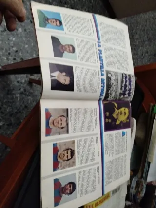 Revista Los Españoles sobre Futbol Club Barcelona