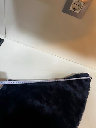 Cuello capa pelo sintético imitación mouton,