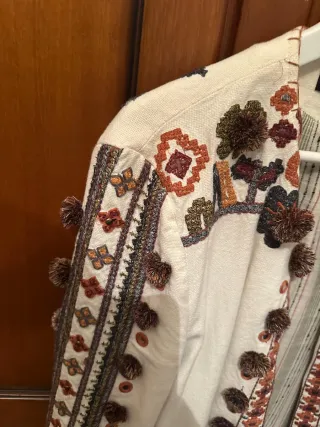 Chaqueta Zara Bordada Talla M