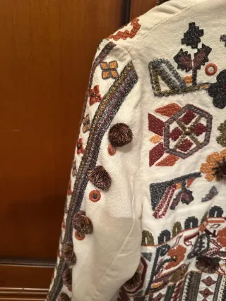 Chaqueta Zara Bordada Talla M