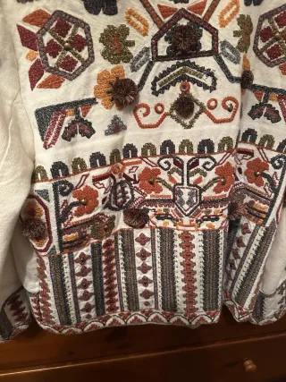 Chaqueta Zara Bordada Talla M