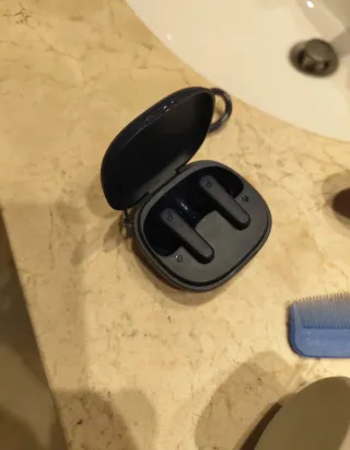 Auriculares inalámbricos azul marino