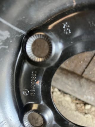 Llanta emergencia Mercedes 16” Original